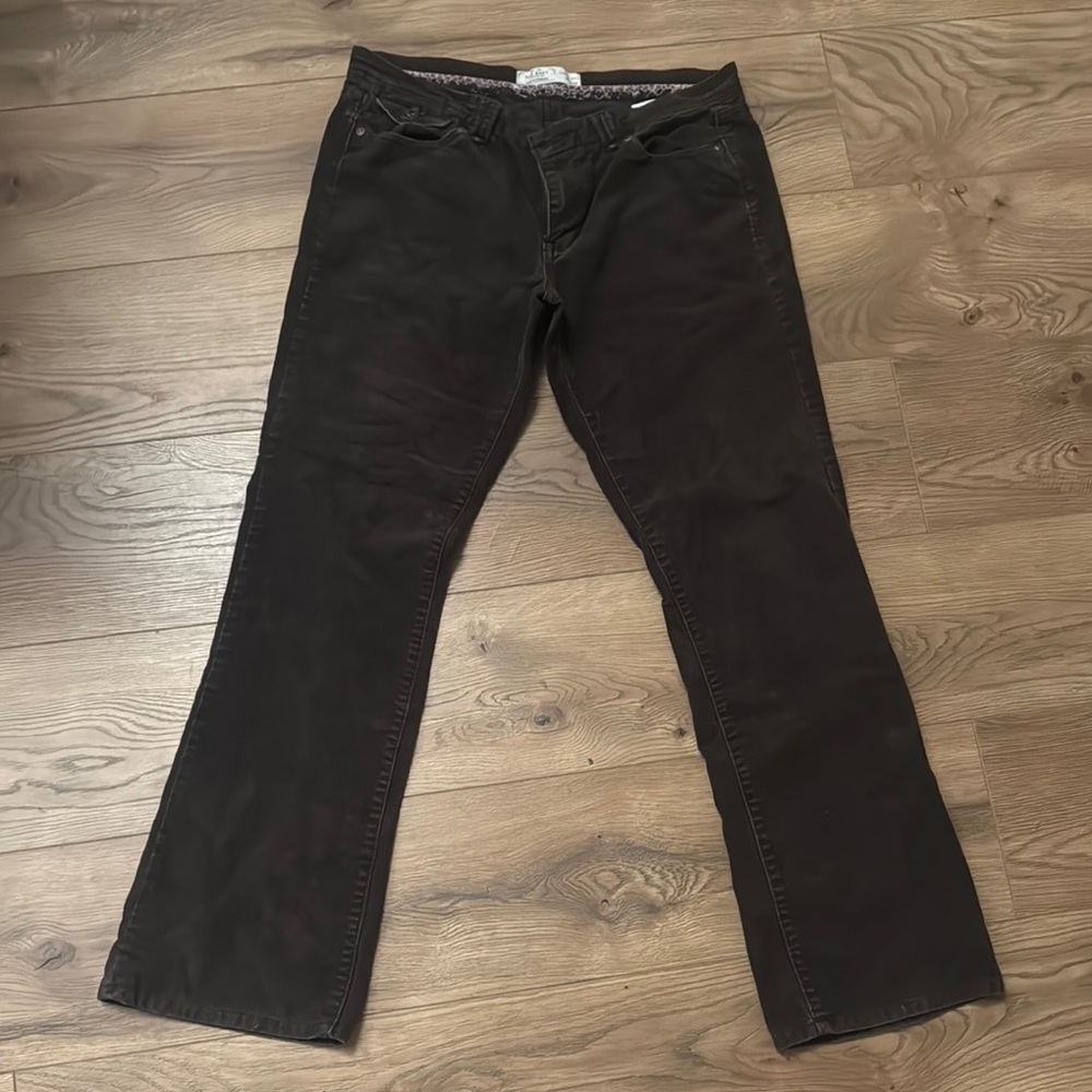 Women’s Brown flared Corduroy Pants - Picture 6 of 6